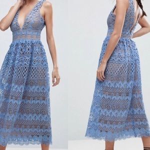 Boohoo Blue Exclusive Lace Midi Dress
